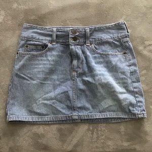 American eagle jean skirt